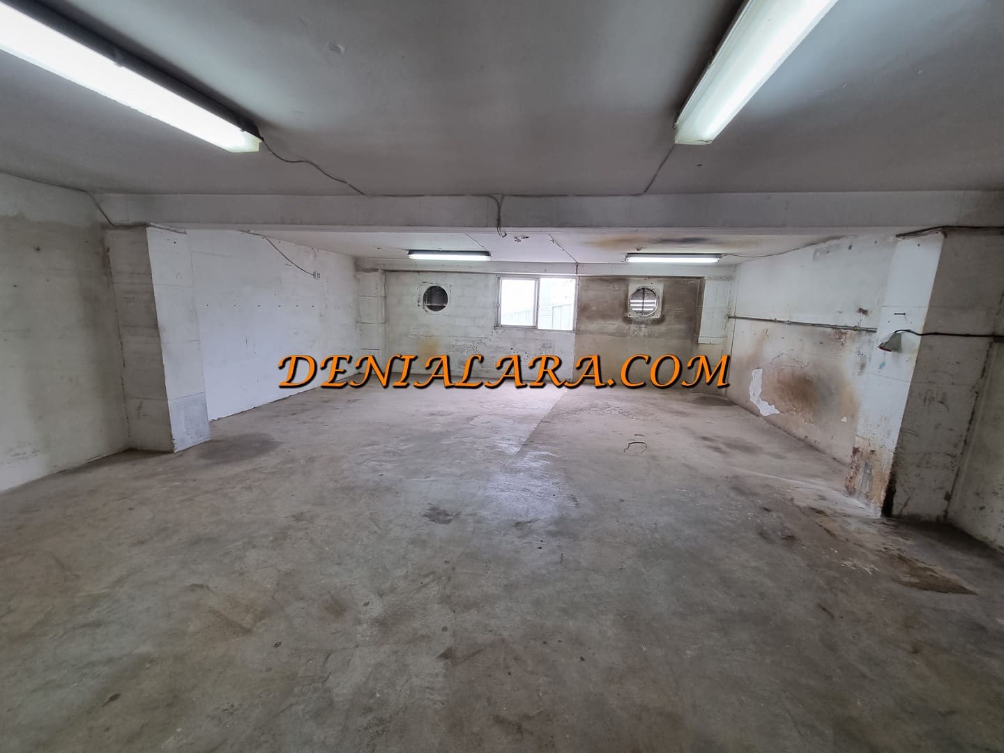Komercyjne do wynajęcia w Pego - 900 € (Ref: 10000998)