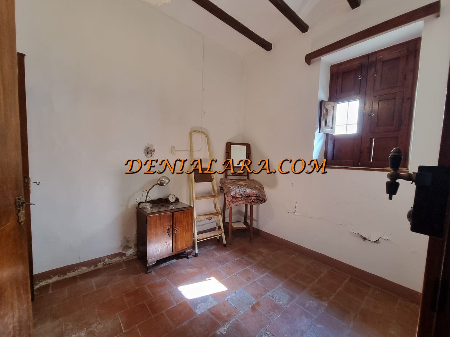 5 quarto Casa em Banda para venda em Pedreguer - 180 000 € (Ref: 10031279)