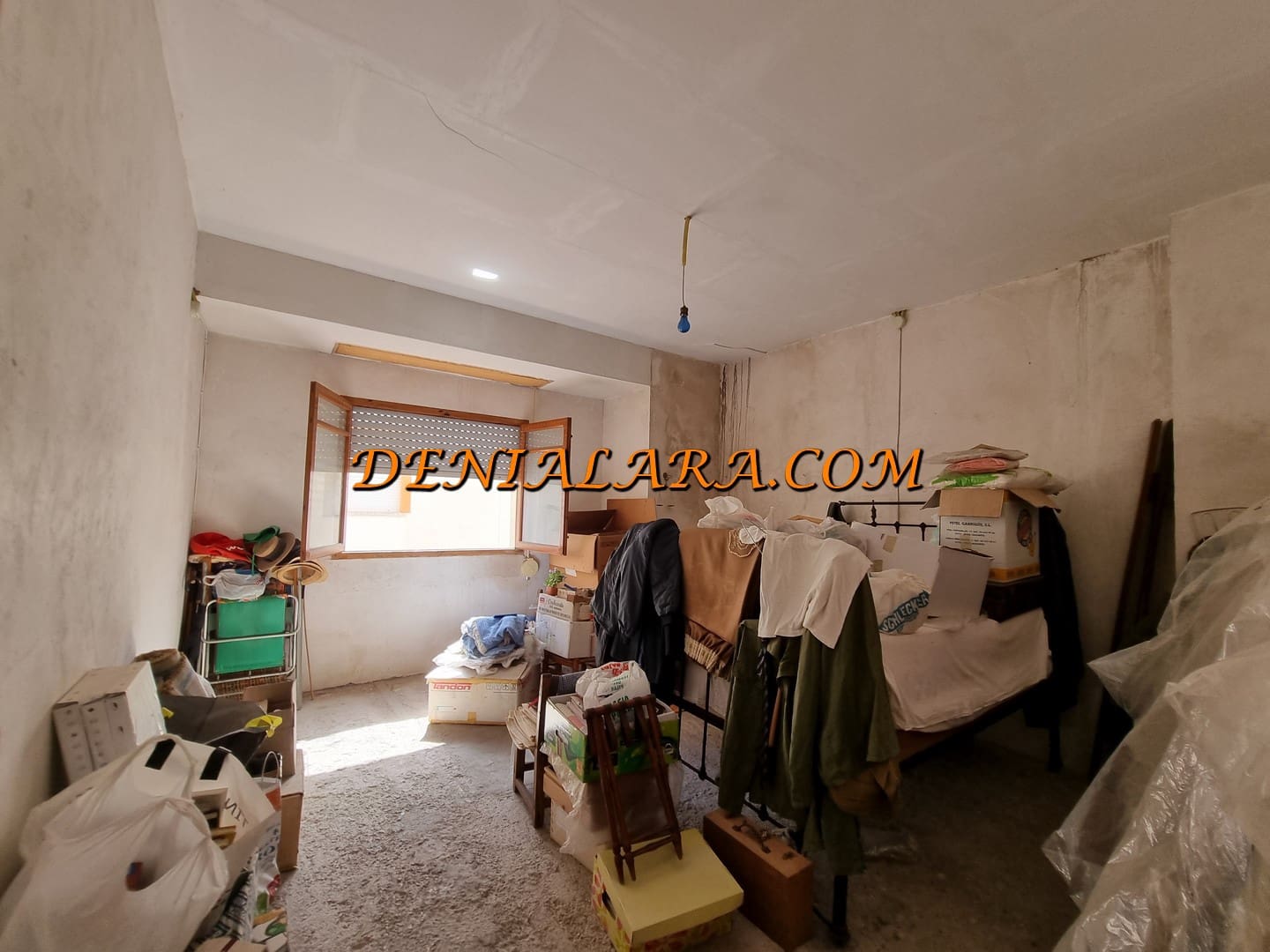 5 quarto Casa em Banda para venda em Pedreguer - 180 000 € (Ref: 10031279)