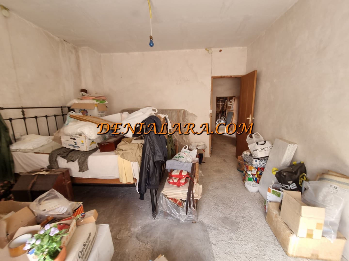 5 quarto Casa em Banda para venda em Pedreguer - 180 000 € (Ref: 10031279)