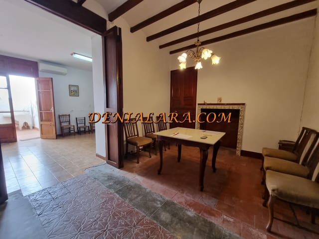 5 quarto Casa em Banda para venda em Pedreguer - 180 000 € (Ref: 10031279)