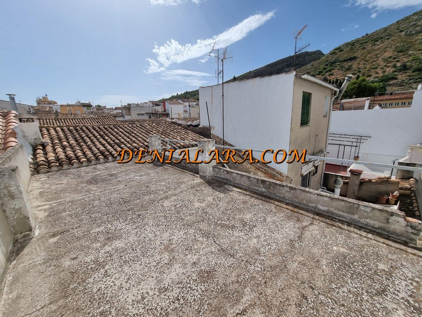 5 quarto Casa em Banda para venda em Pedreguer - 180 000 € (Ref: 10031279)