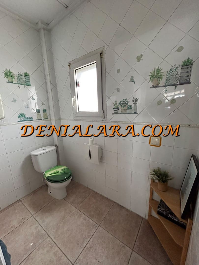 Bar/Restaurant zu vermieten in Denia mit Garage - 1.380 € (Ref: 10034678)