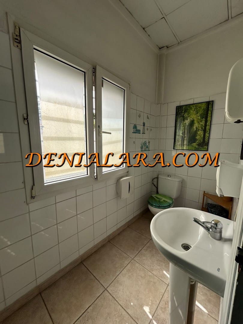Bar/Restaurant zu vermieten in Denia mit Garage - 1.380 € (Ref: 10034678)