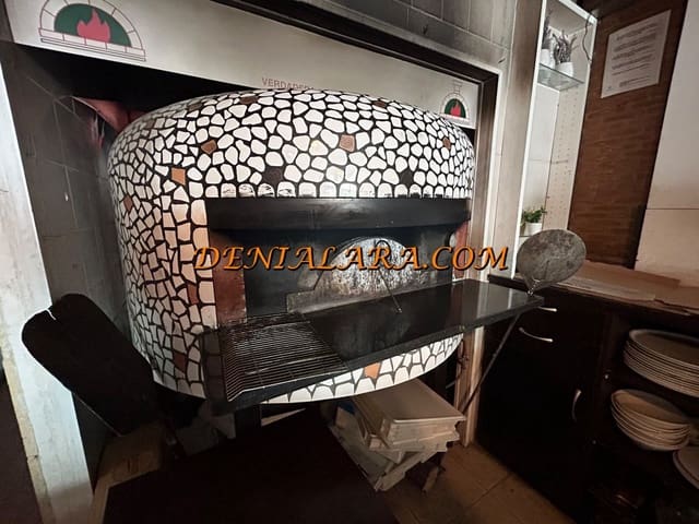 Bar/Restaurante en Dénia en alquiler con garaje - 1.380 € (Ref: 10034678)