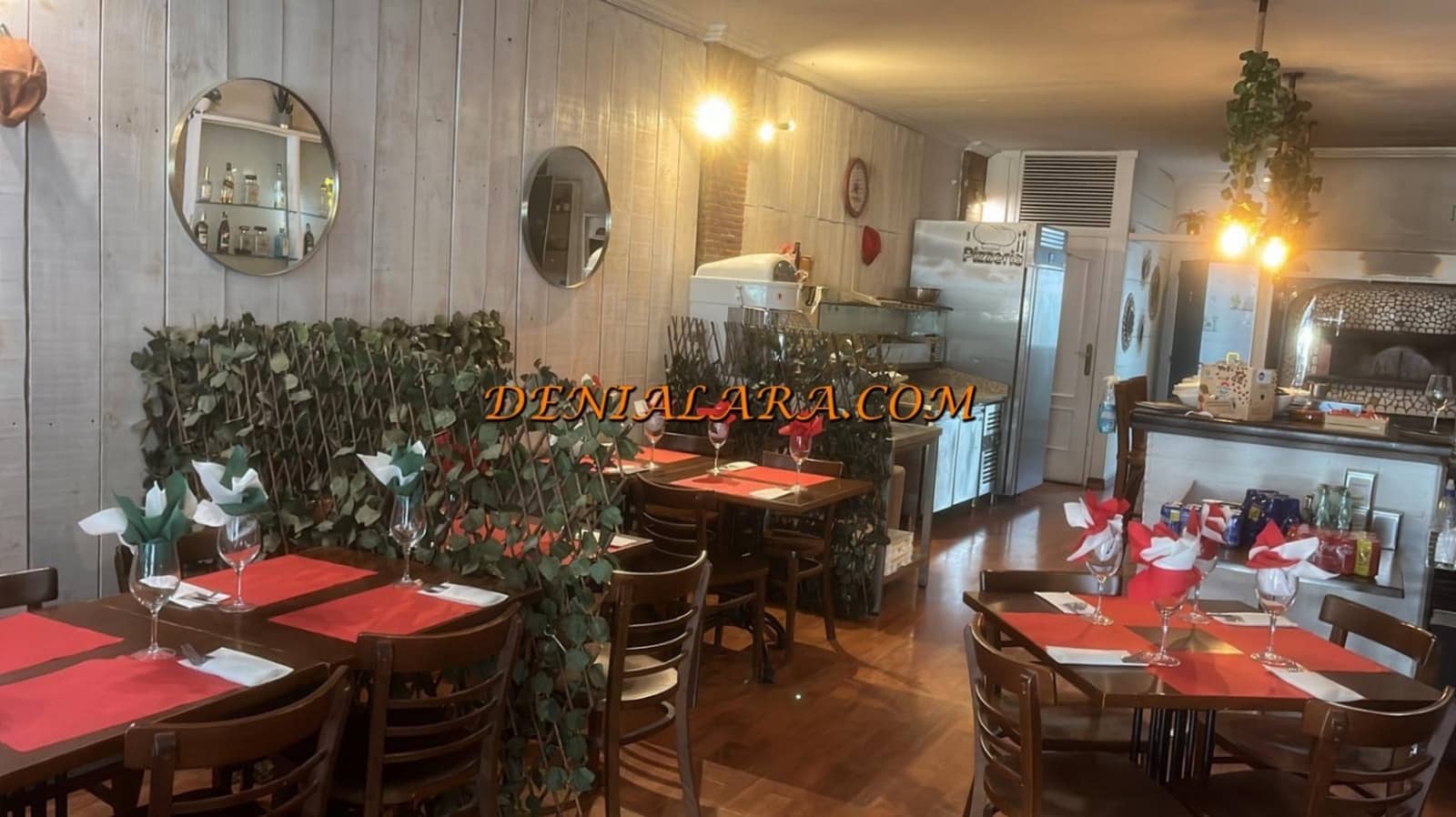 Bar/Restaurant zu vermieten in Denia mit Garage - 1.380 € (Ref: 10034678)