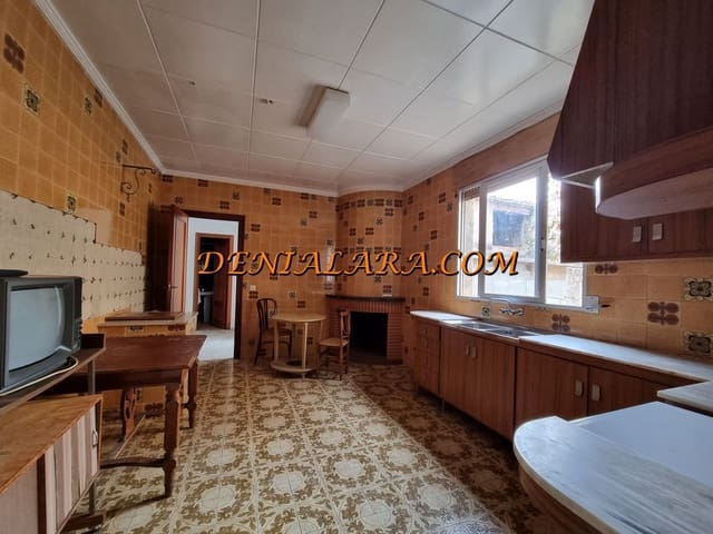 4 makuuhuone Omakotitalo myytävänä paikassa Pedreguer - 225 000 € (Ref: 10041752)