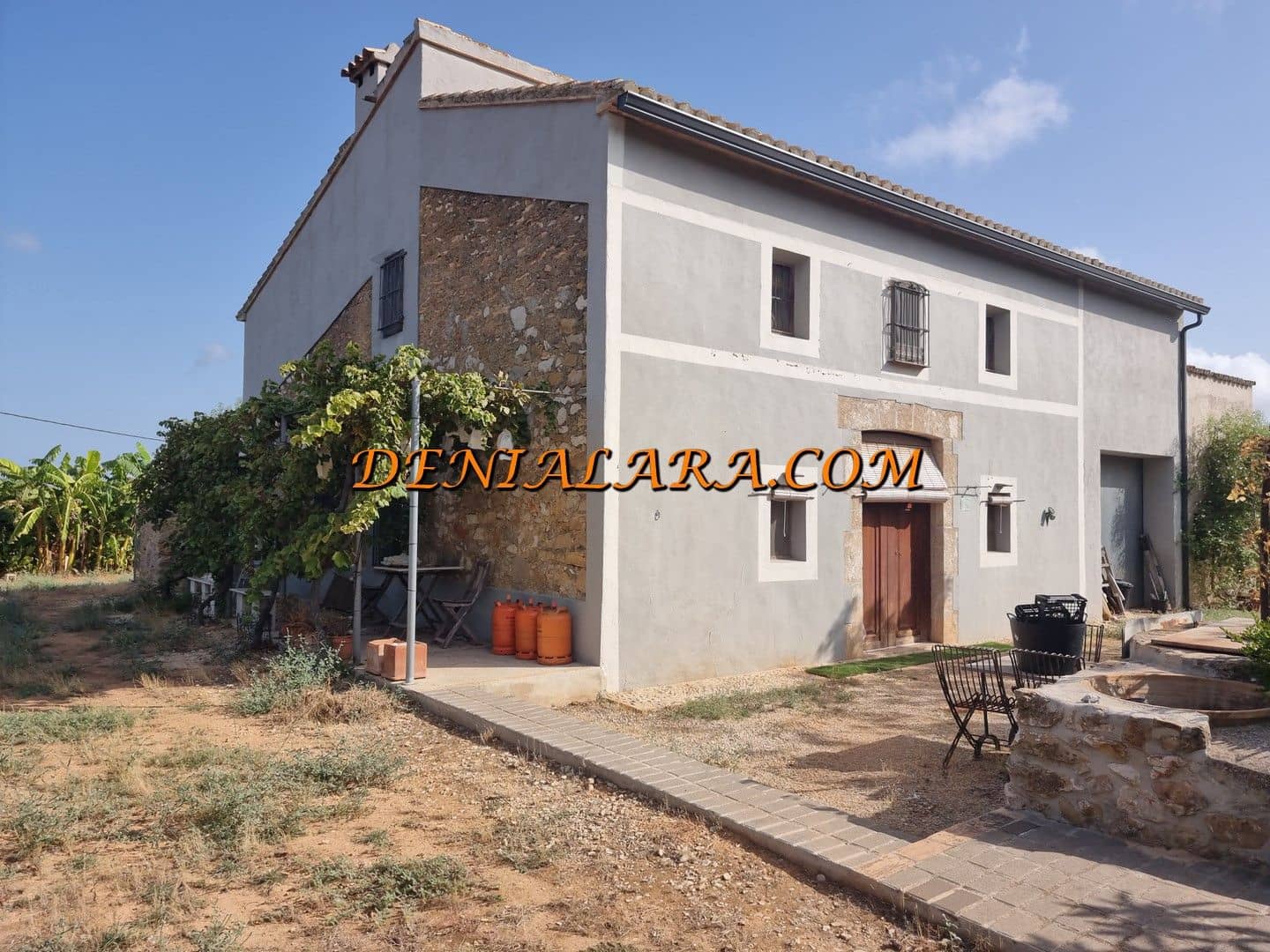 4 bedroom Finca/Country House for sale in Pedreguer - € 290,000 (Ref: 10057678)