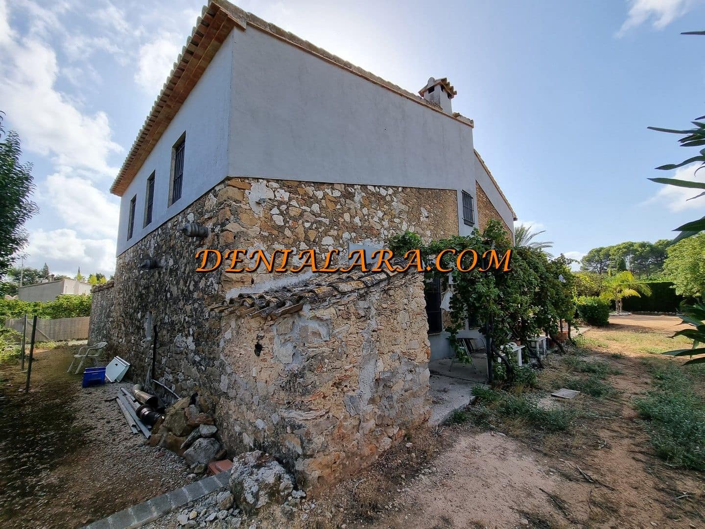 4 bedroom Finca/Country House for sale in Pedreguer - € 290,000 (Ref: 10057678)