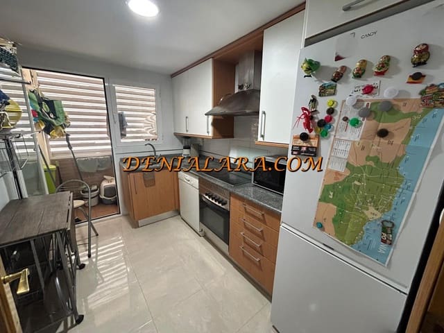 2 makuuhuone Huoneisto vuokrattavana paikassa Dénia mukana uima-altaan 
autotalli - 650 € (Ref: 10062693)