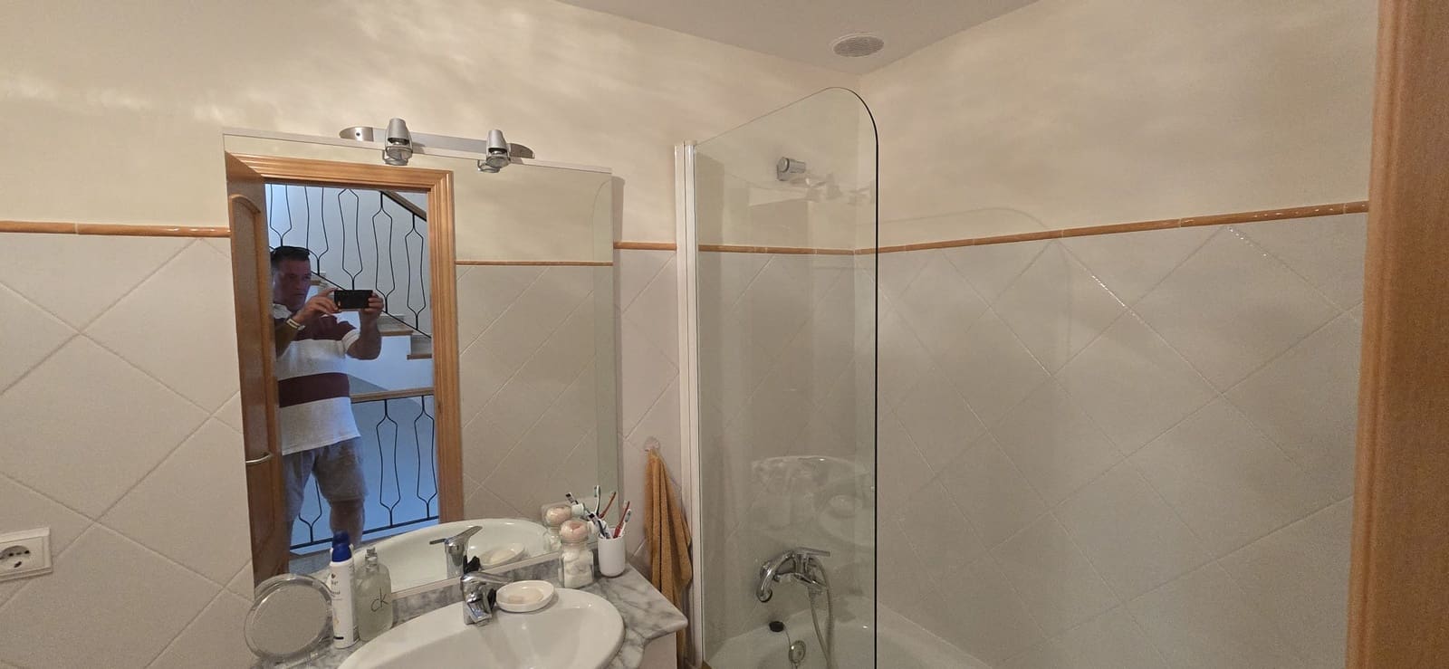 3 soverom Rekkehus til leie i Els Poblets med svømmebasseng garasje - € 950 (Ref: 10076873)