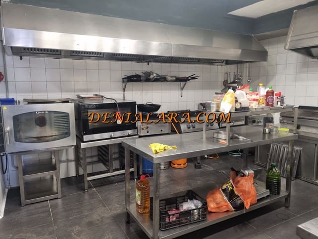 Restauracja lub bar do wynajęcia w Dénia z garażem - 1 300 € (Ref: 10085252)