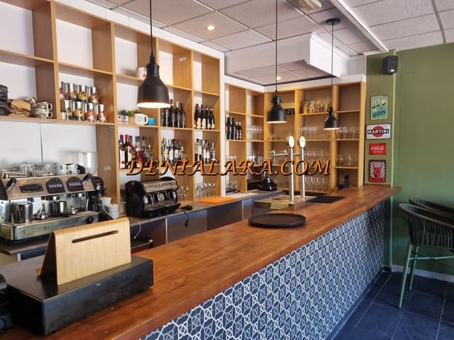 Restauracja lub bar do wynajęcia w Dénia z garażem - 1 300 € (Ref: 10085252)