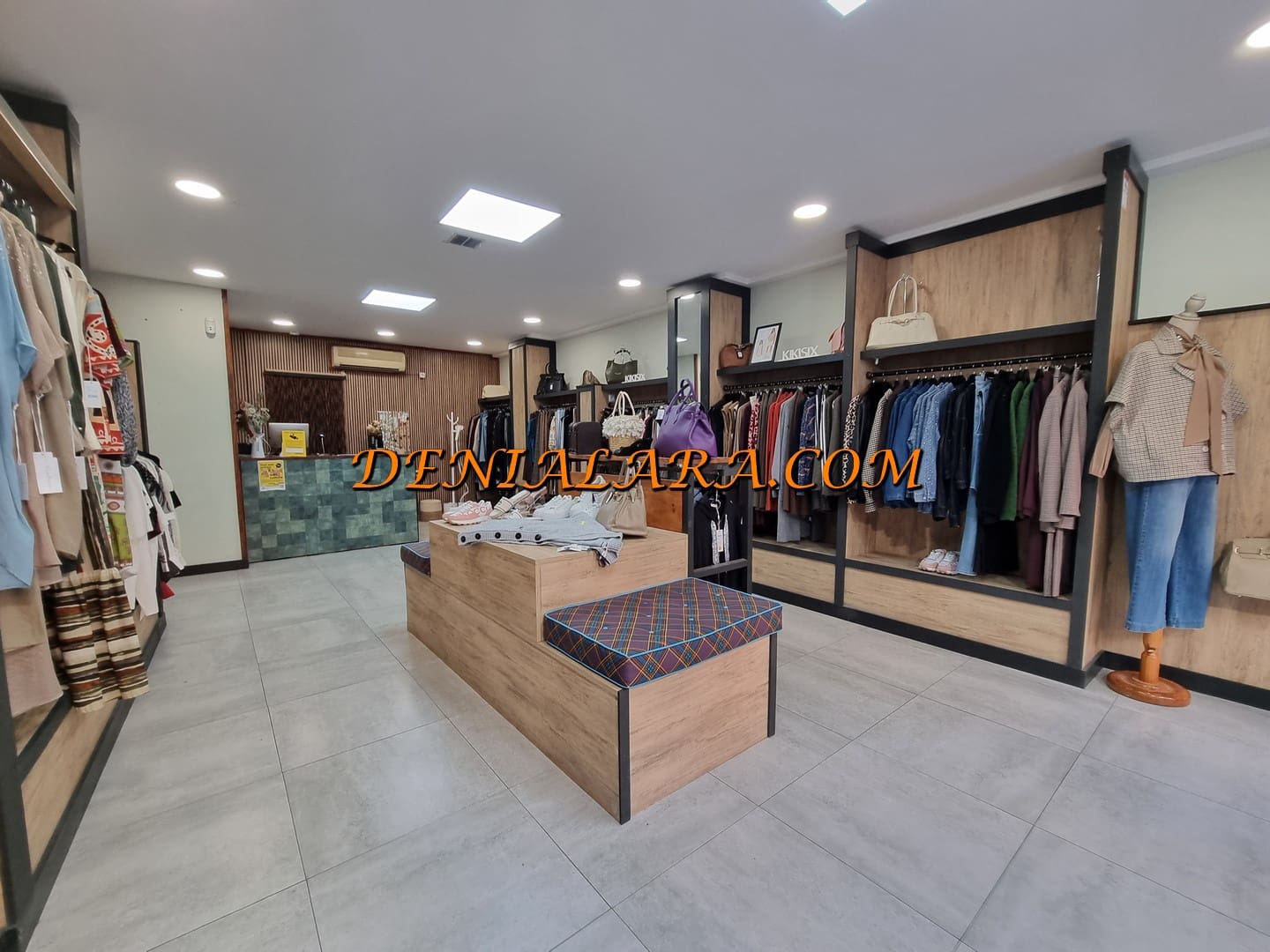 Kommersiell att hyra i Denia - 1 300 € (Ref: 10101378)