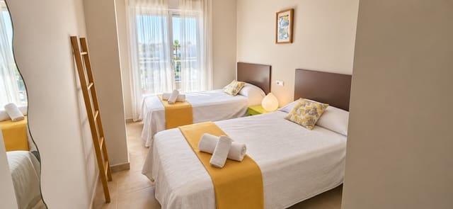 2 sovrum Lägenhet till salu i Dénia med pool garage - 399 999 € (Ref: 10121074)