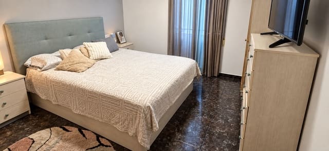 3 soveværelse Lejlighed til salg i Dénia - € 194.999 (Ref: 10130672)