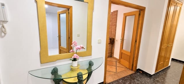 3 soveværelse Lejlighed til salg i Dénia - € 194.999 (Ref: 10130672)