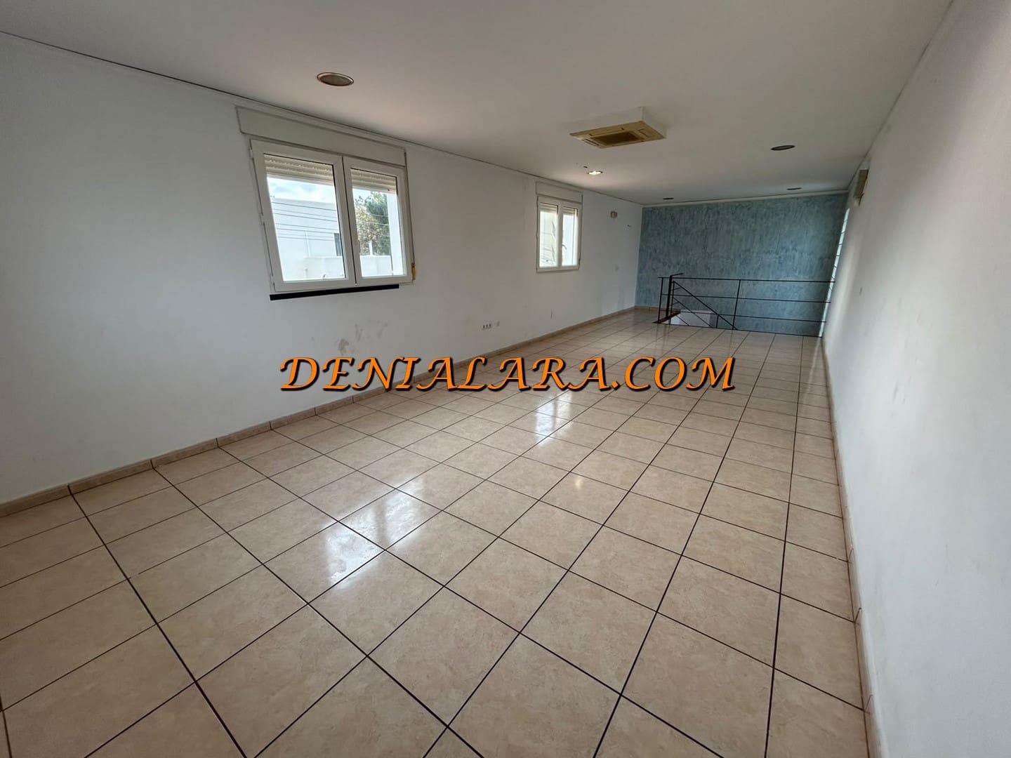 Villa/Maison à vendre à Denia avec piscine garage - 449 999 € (Ref: 10130901)