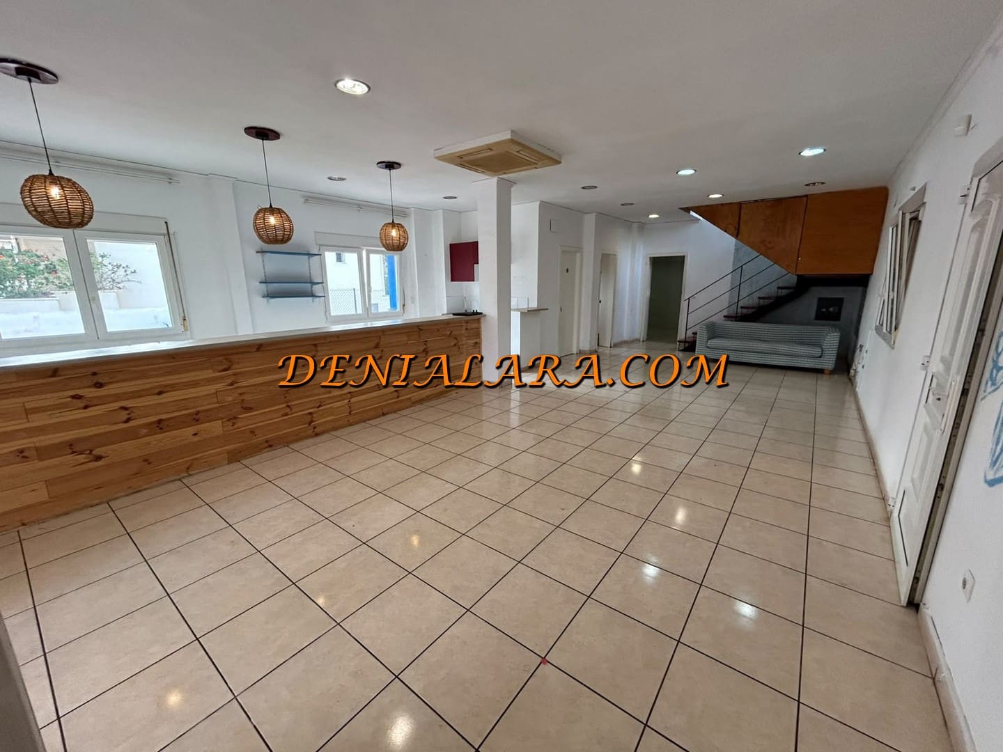 Villa/Maison à vendre à Denia avec piscine garage - 449 999 € (Ref: 10130901)