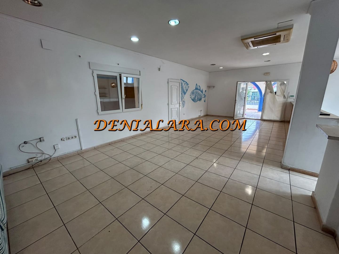 Villa/Maison à vendre à Denia avec piscine garage - 449 999 € (Ref: 10130901)