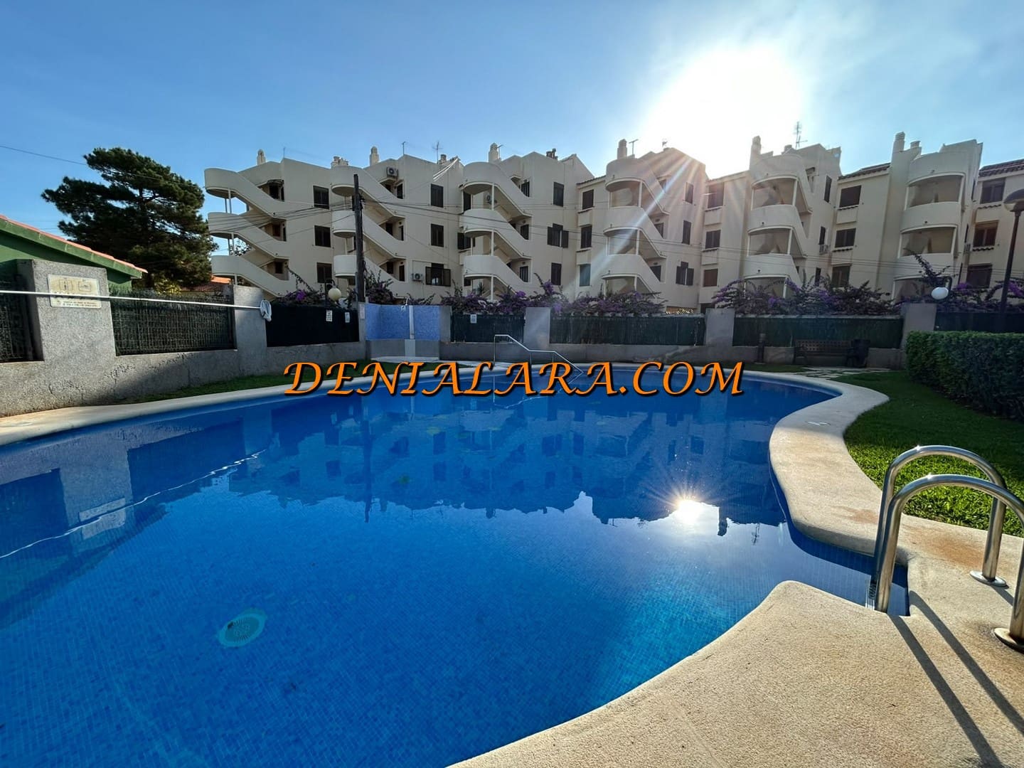 Villa/Maison à vendre à Denia avec piscine garage - 449 999 € (Ref: 10130901)