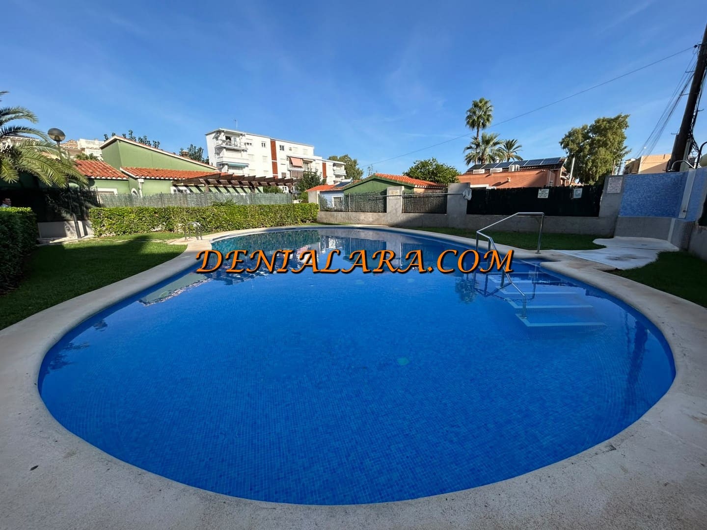 Villa/Maison à vendre à Denia avec piscine garage - 449 999 € (Ref: 10130901)