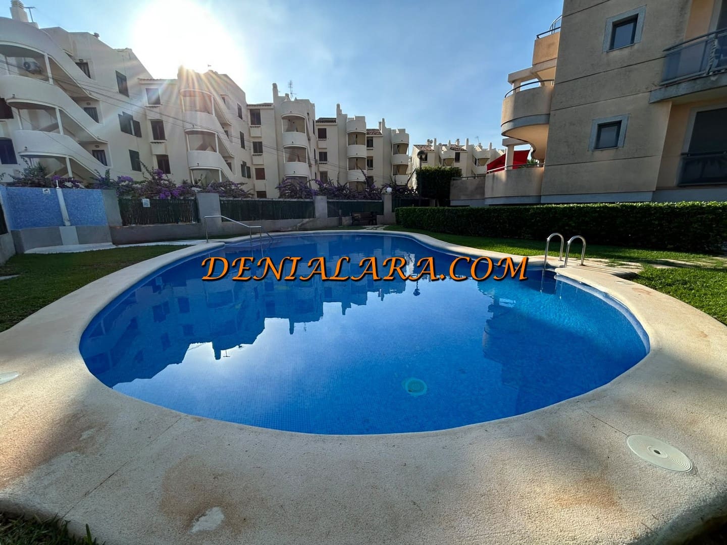 Villa/Maison à vendre à Denia avec piscine garage - 449 999 € (Ref: 10130901)