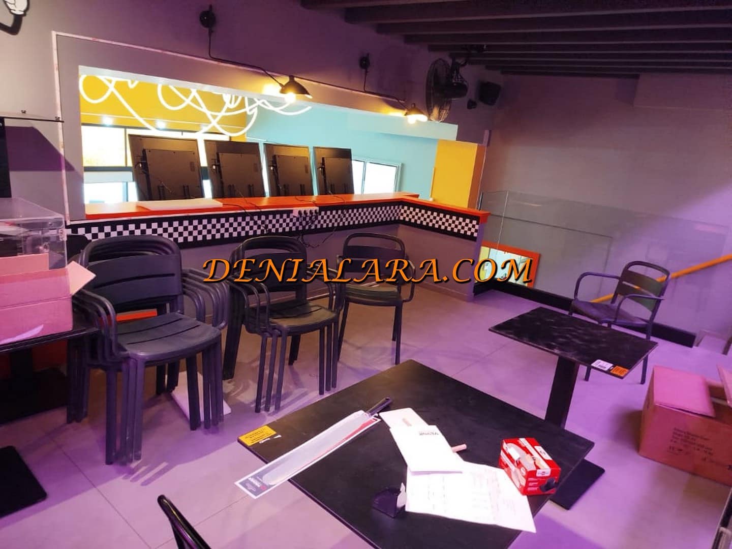 Restaurant/Bar à louer à Denia - 2 000 € (Ref: 10140420)