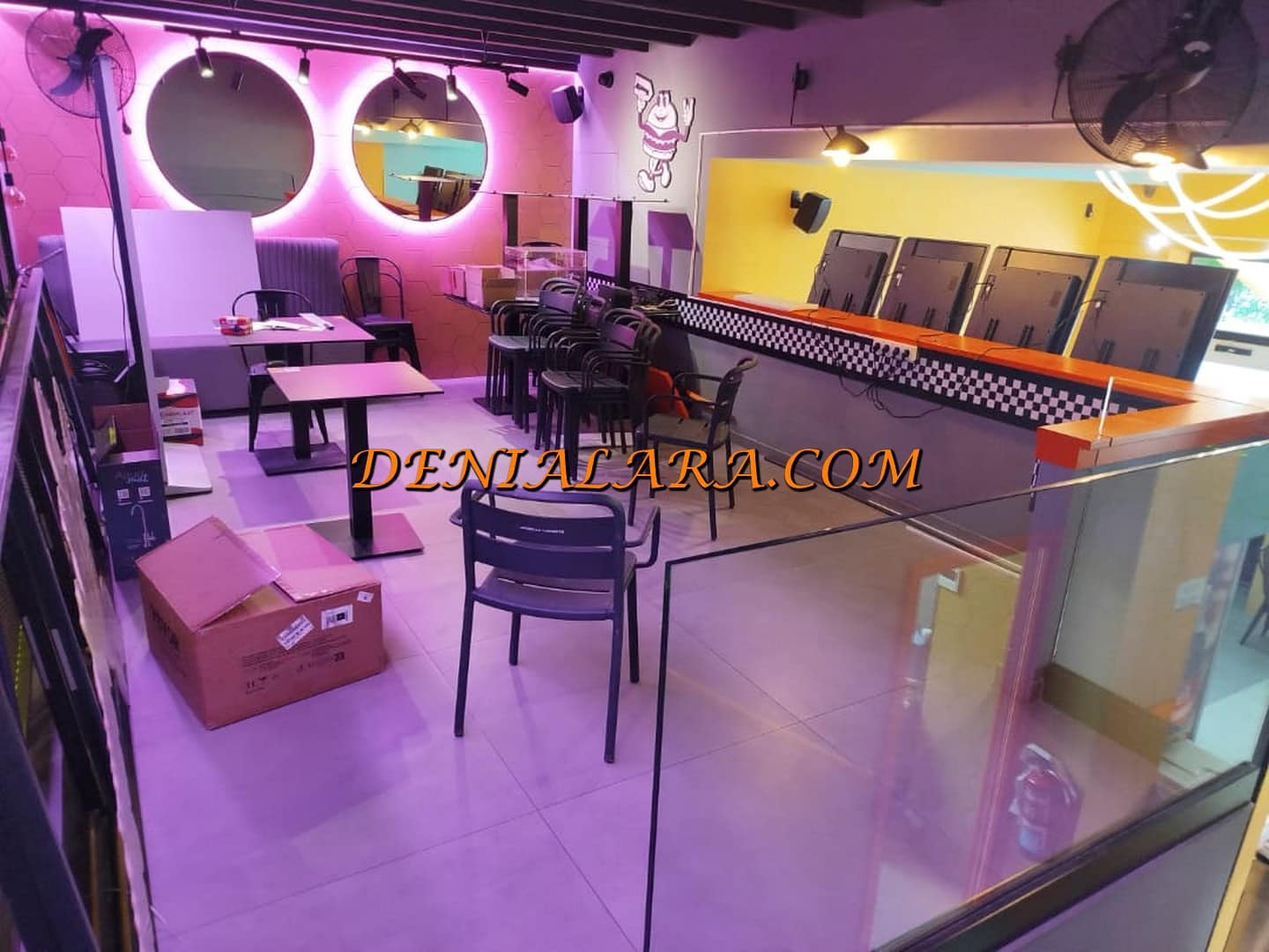 Restaurant/Bar à louer à Denia - 2 000 € (Ref: 10140420)