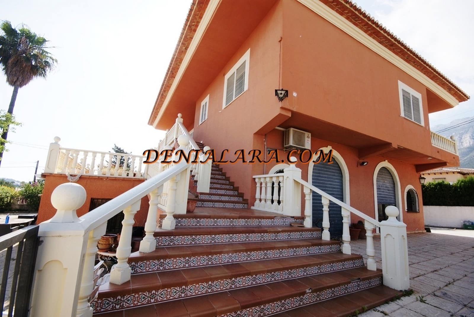 3 soverom Villa til salgs i Denia med svømmebasseng garasje - € 579 000 (Ref: 3928455)