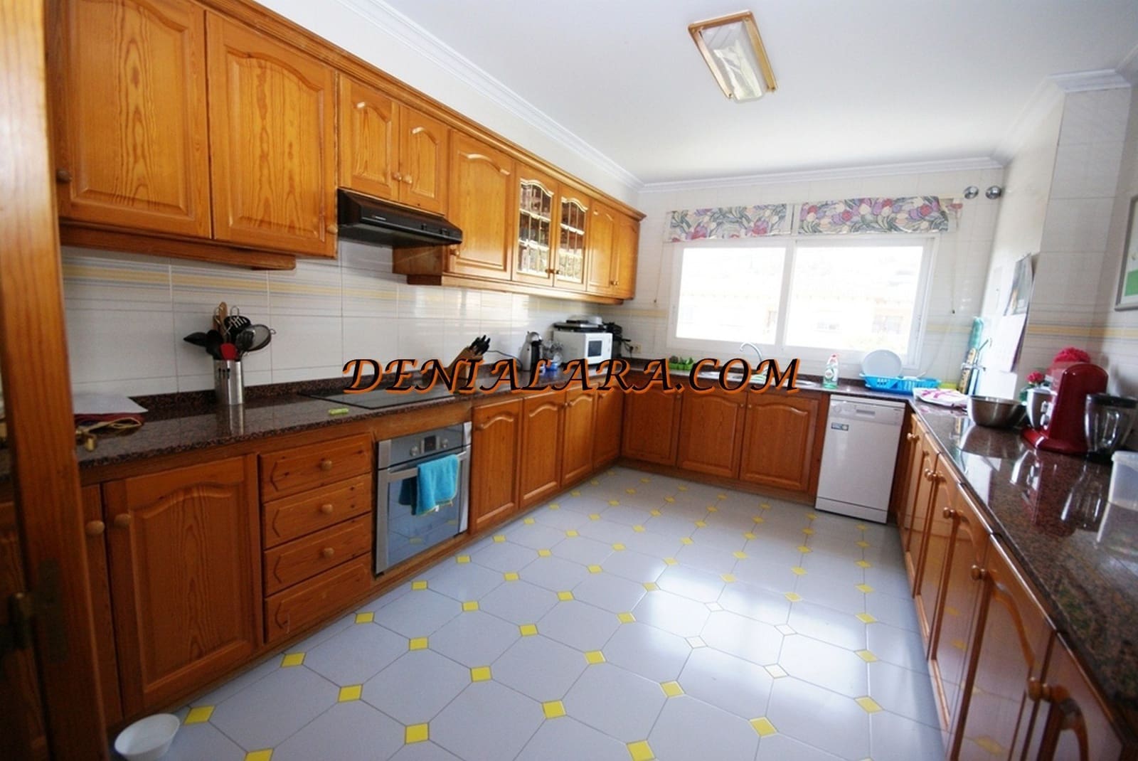 3 soverom Villa til salgs i Denia med svømmebasseng garasje - € 579 000 (Ref: 3928455)