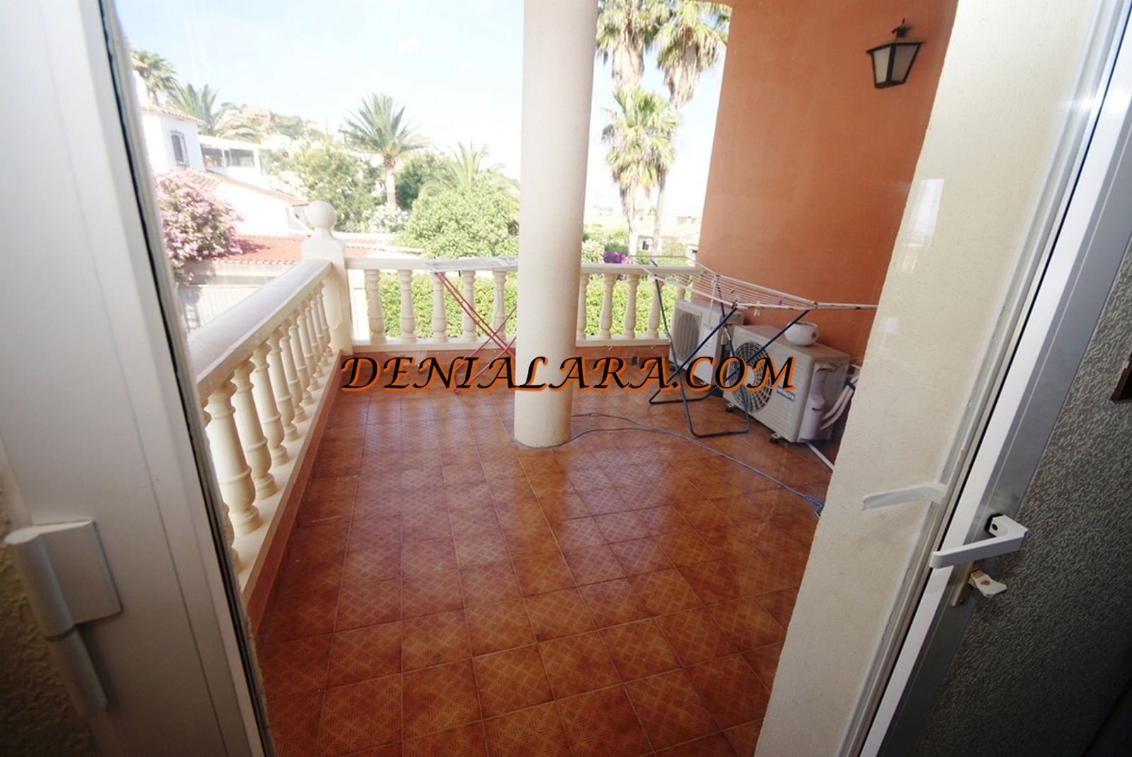 3 soverom Villa til salgs i Denia med svømmebasseng garasje - € 579 000 (Ref: 3928455)