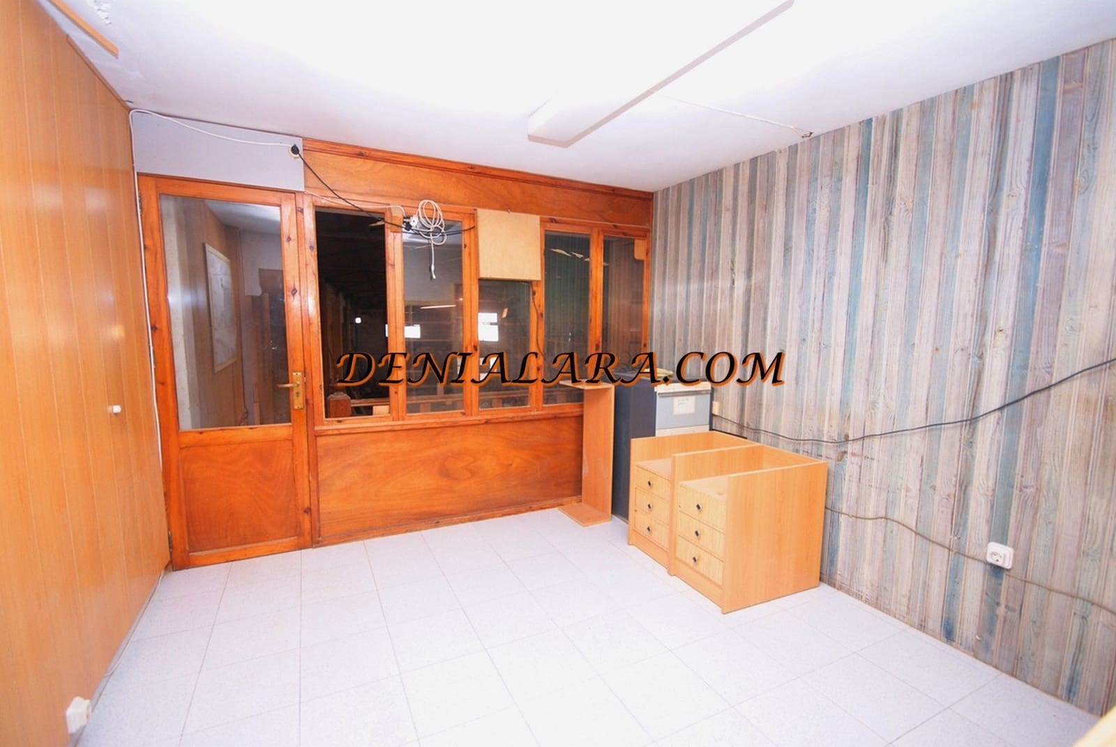 Kommersiell till salu i Denia - 880 000 € (Ref: 4066739)