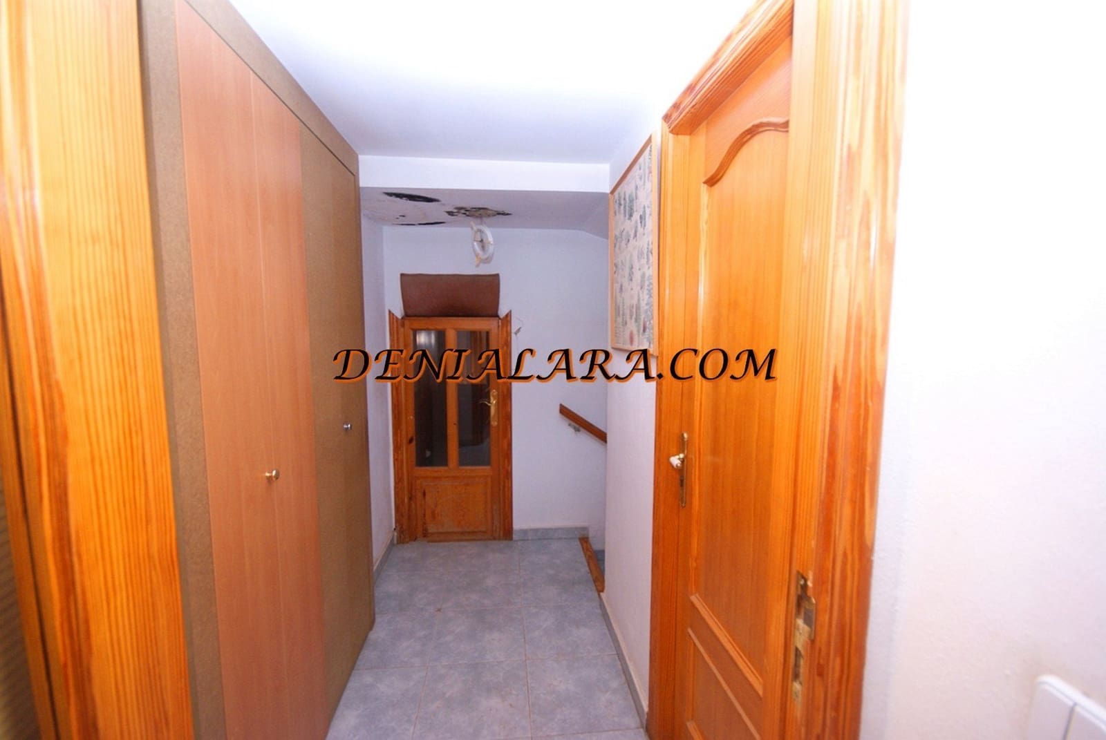 Kommersiell till salu i Denia - 880 000 € (Ref: 4066739)