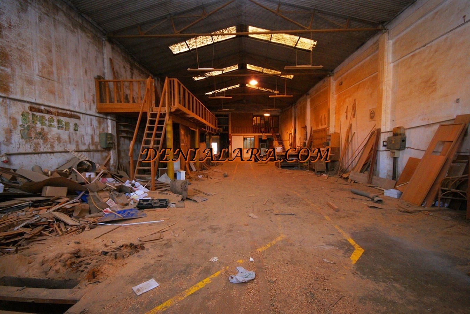 Kommersiell till salu i Denia - 880 000 € (Ref: 4066739)