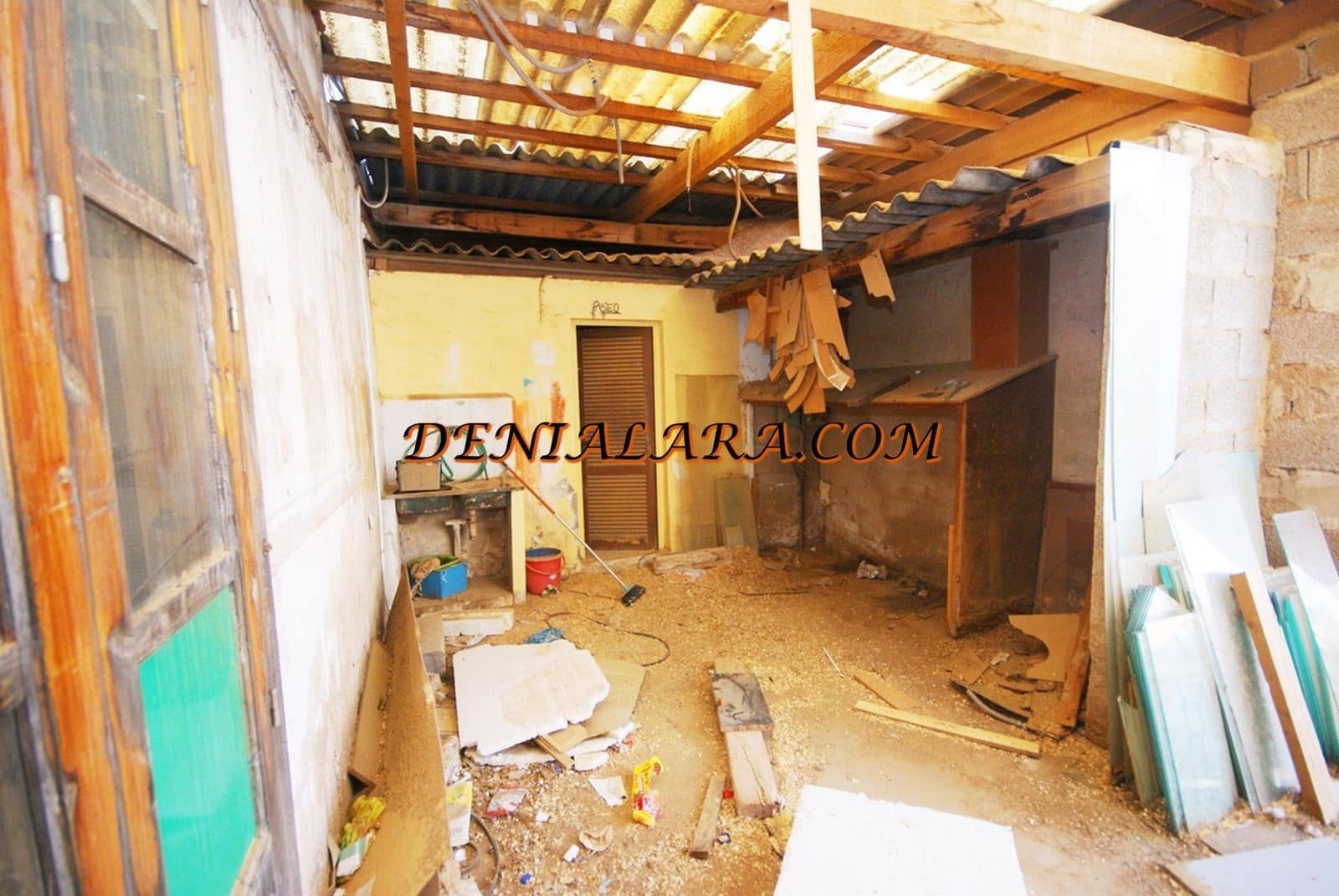 Kommersiell till salu i Denia - 880 000 € (Ref: 4066739)