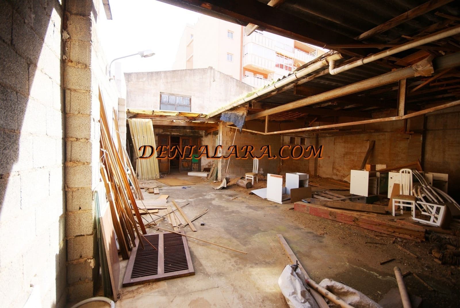 Kommersiell till salu i Denia - 880 000 € (Ref: 4066739)