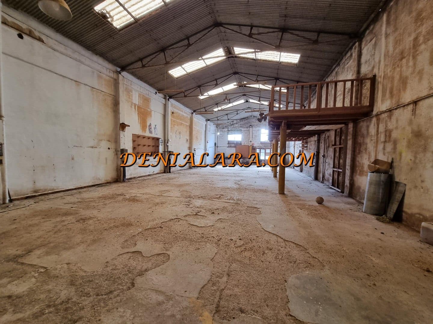 Commercial for sale in Denia - € 649,000 (Ref: 4066739)