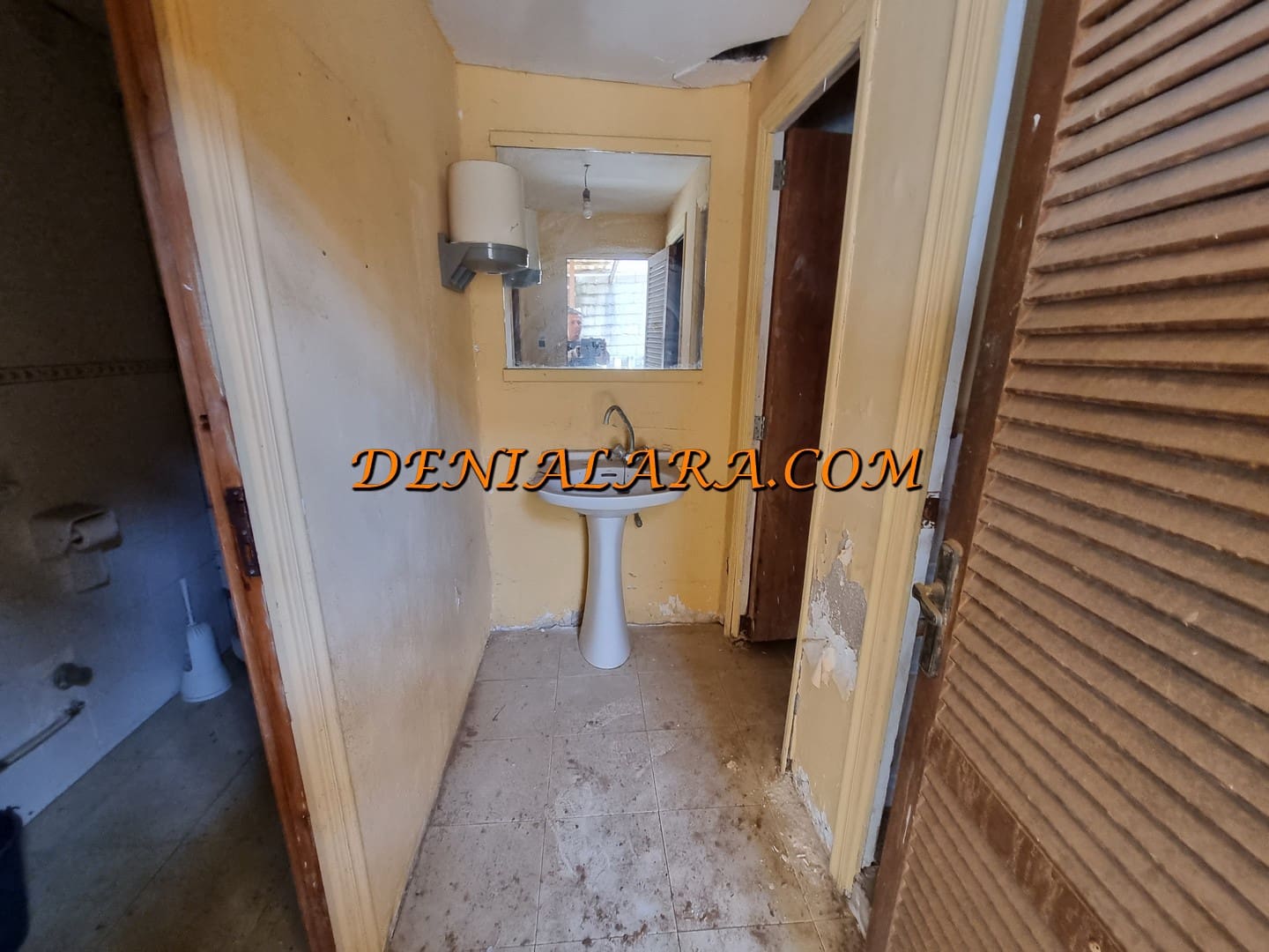 Commercial for sale in Denia - € 649,000 (Ref: 4066739)