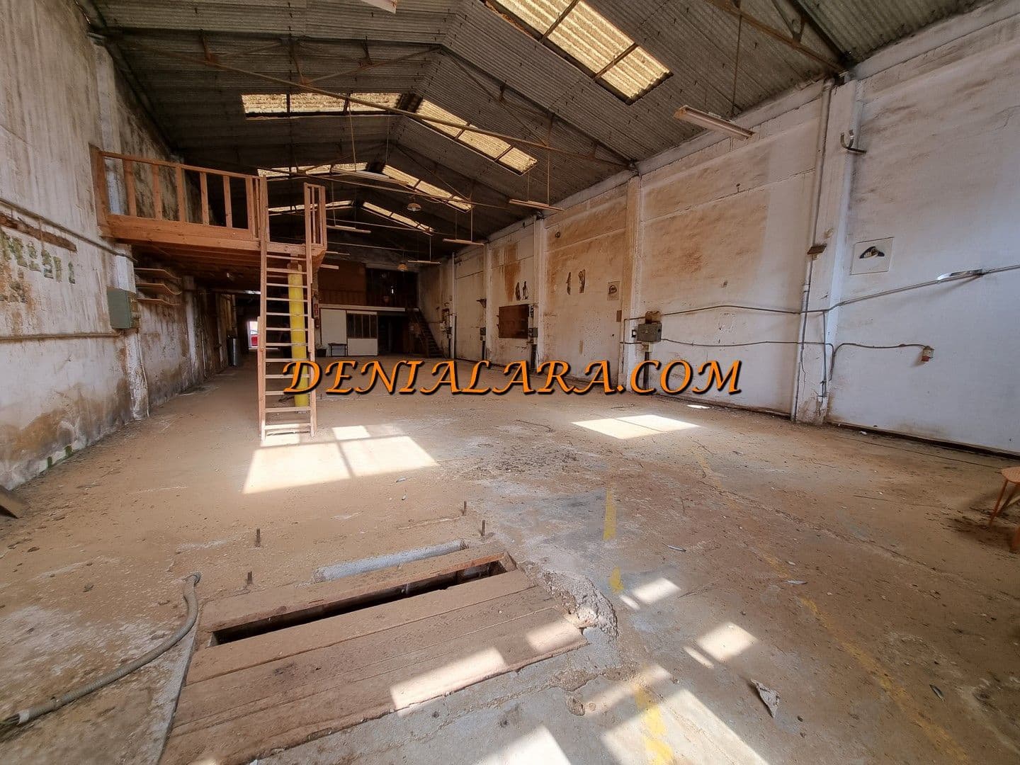 Commercial for sale in Denia - € 649,000 (Ref: 4066739)