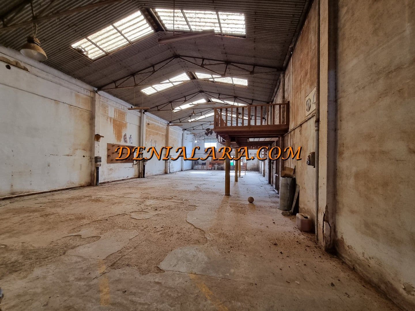 Commercial for sale in Denia - € 649,000 (Ref: 4066739)