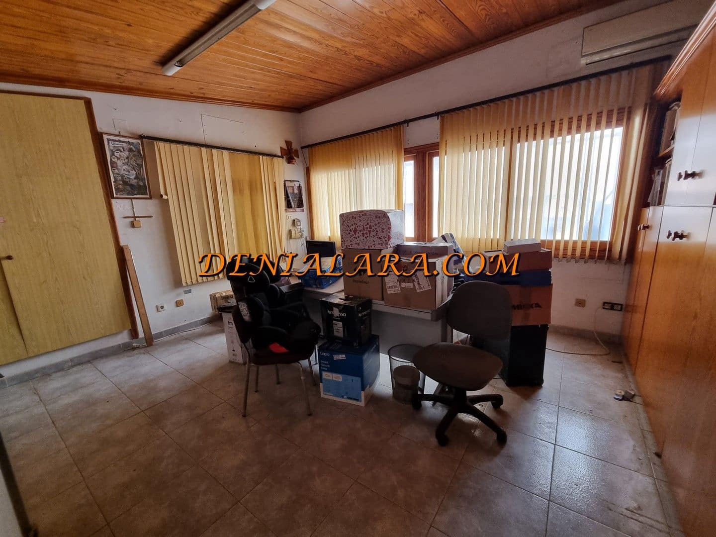 Commercial for sale in Denia - € 649,000 (Ref: 4066739)