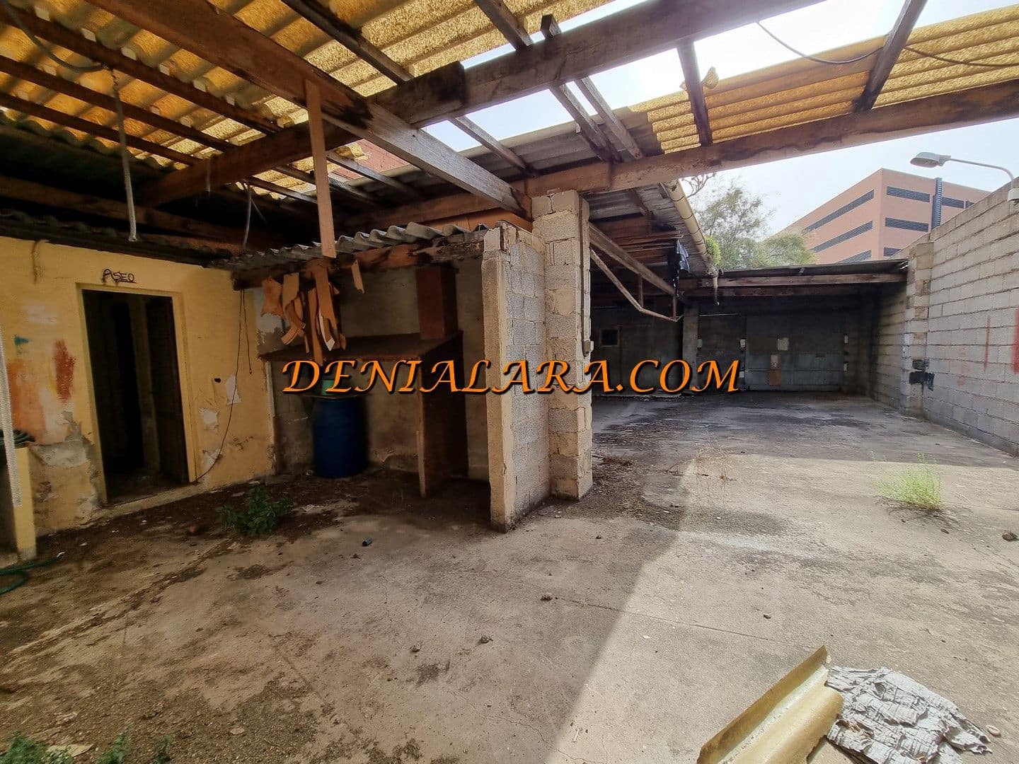 Commercial for sale in Denia - € 649,000 (Ref: 4066739)