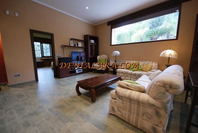 4 bedroom Villa for sale in Pedreguer with pool garage - € 990,000 (Ref: 4066794)