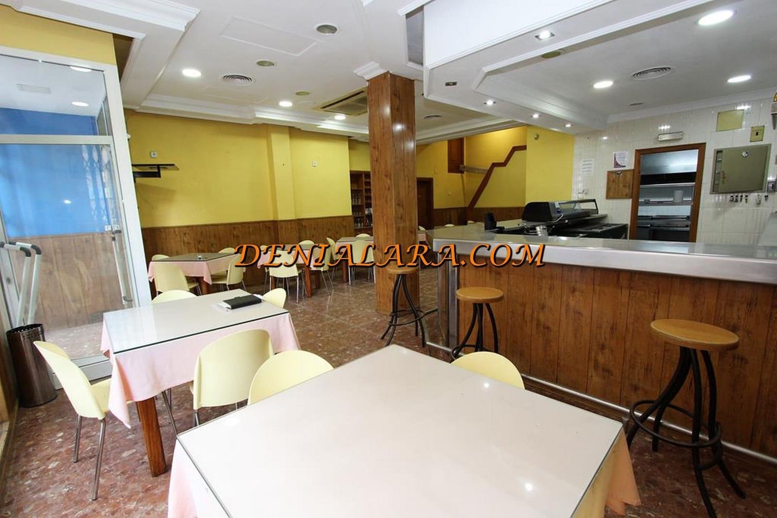 Restauracja lub bar na sprzedaż w Denia - 210 000 € (Ref: 4542268)