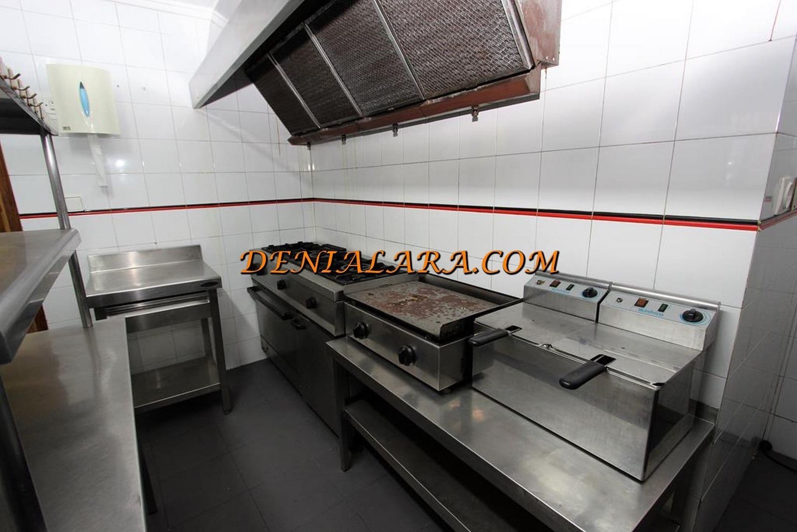 Restauracja lub bar na sprzedaż w Denia - 210 000 € (Ref: 4542268)