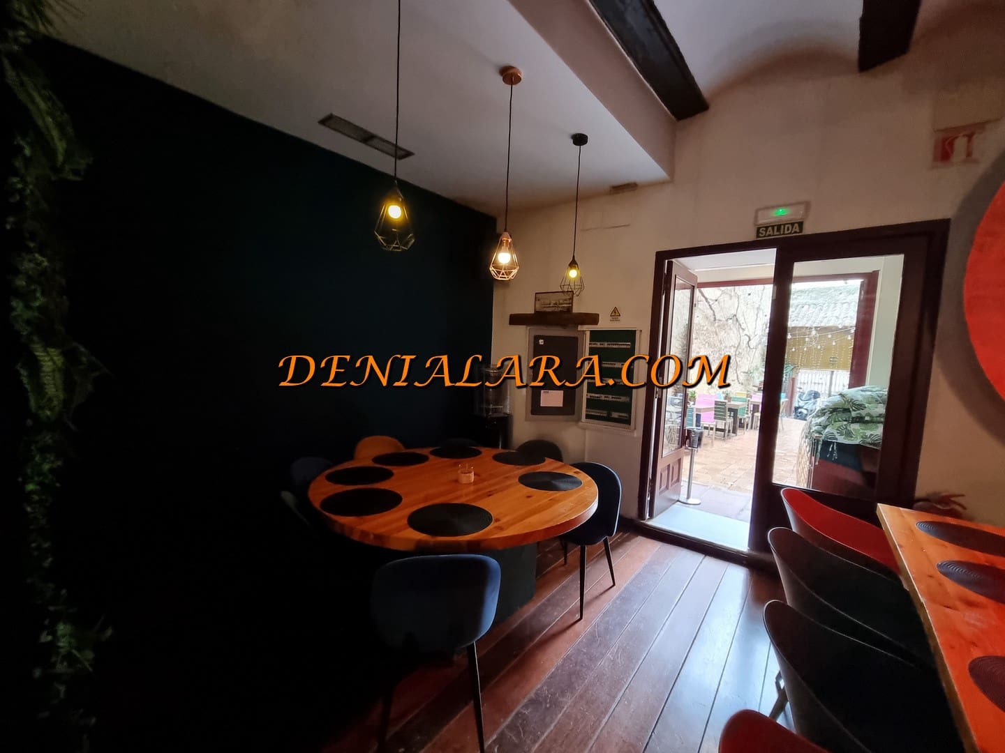 Ravintola/baari vuokrattavana paikassa Denia - 2 150 € (Ref: 4722366)