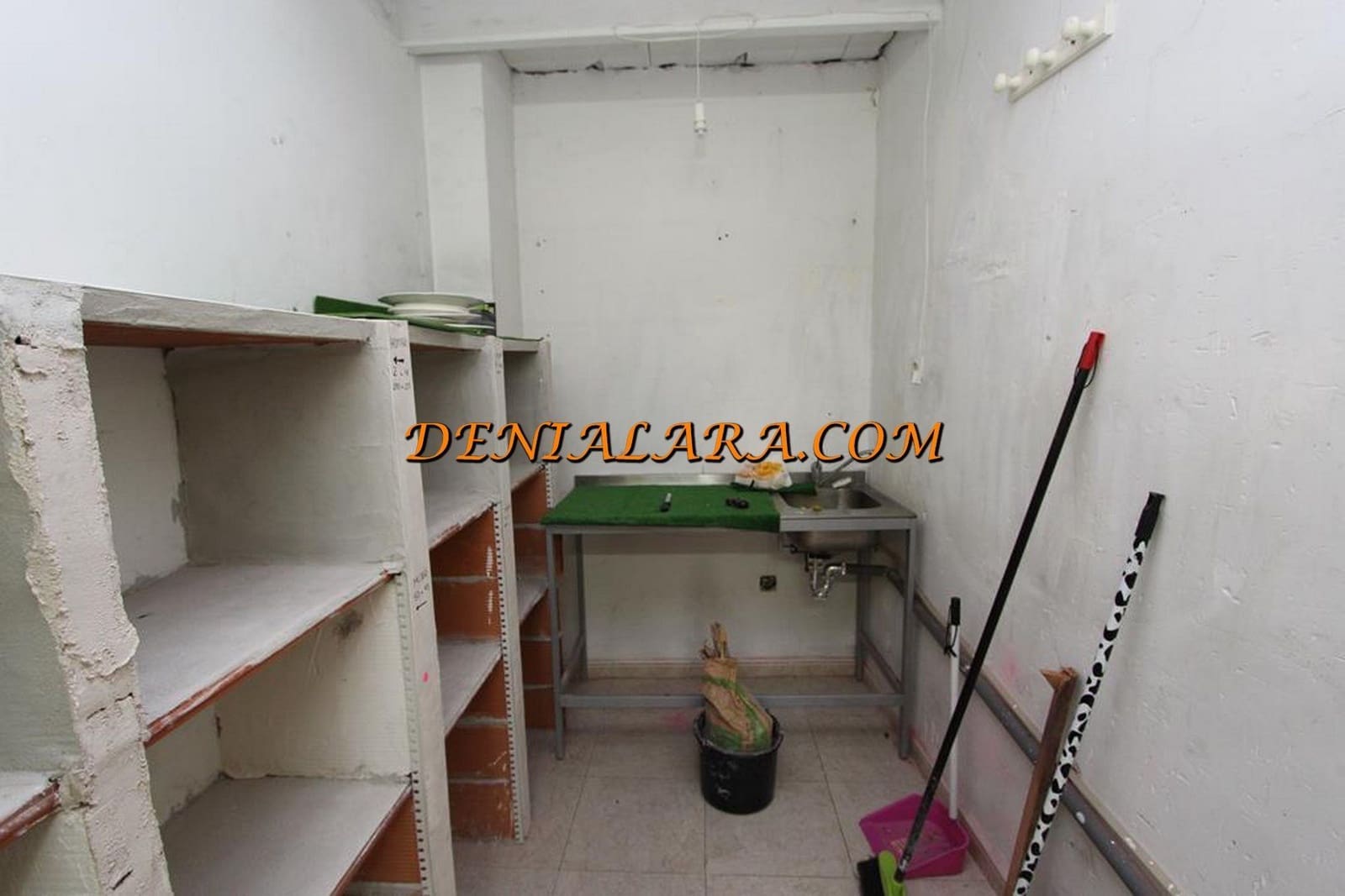 Erhverv til salg i Denia - € 137.000 (Ref: 4722374)