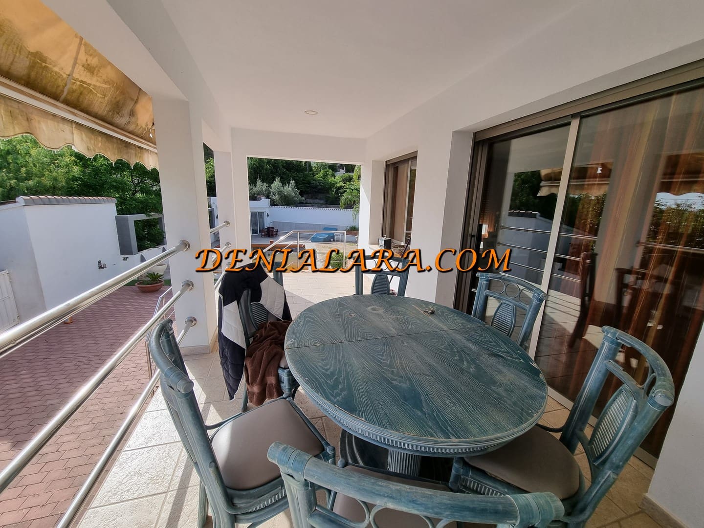 4 sypialnia Willa na sprzedaż w Denia z basenem garażem - 650 000 € (Ref: 5207517)