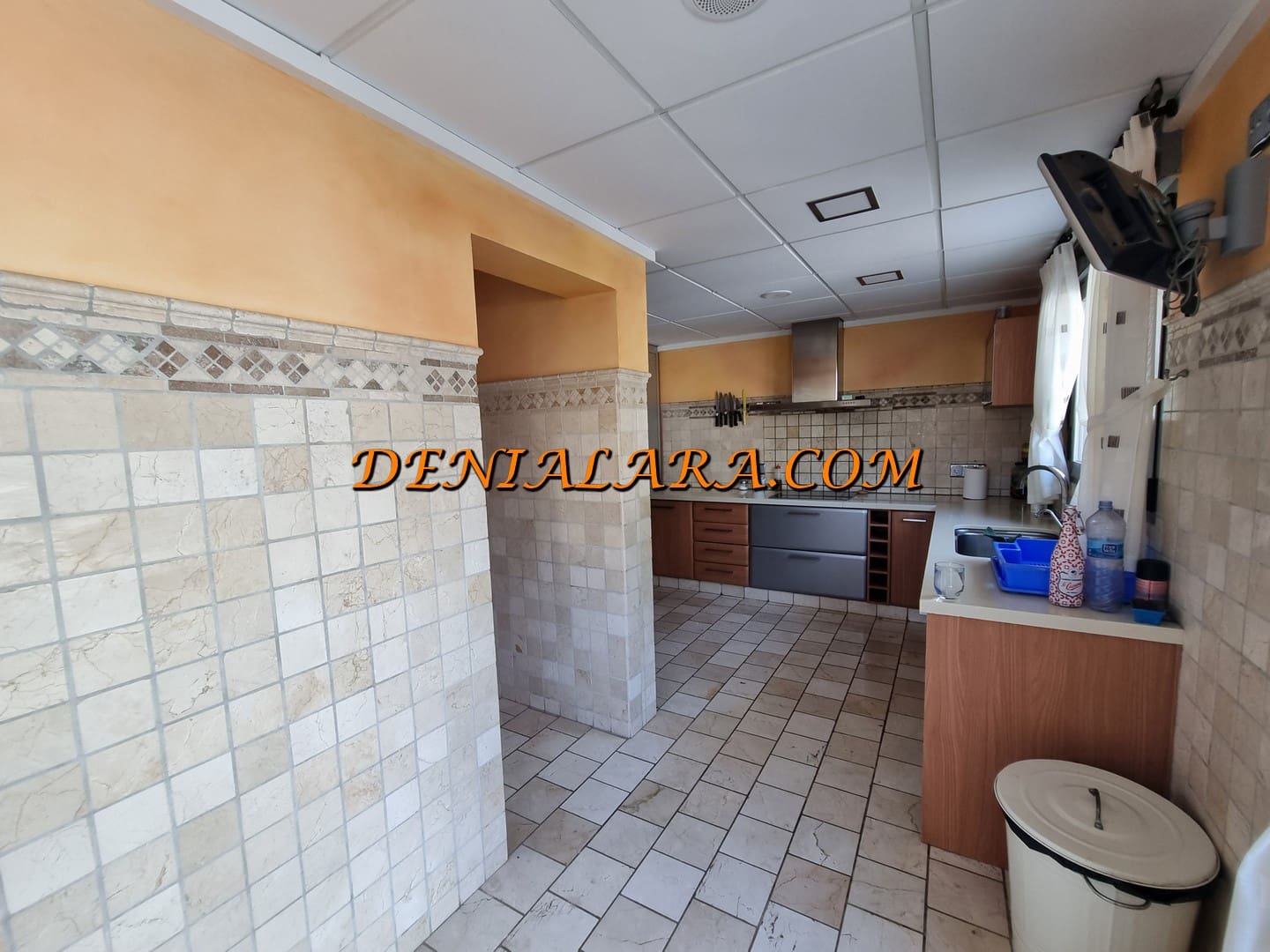 4 sypialnia Willa na sprzedaż w Denia z basenem garażem - 650 000 € (Ref: 5207517)